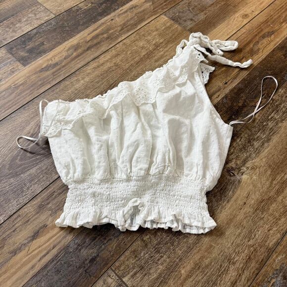 VINTAGE HAVANA One Shoulder Eyelet Vacation Small Women's White Crop Top Blouse - Picture 2 of 3